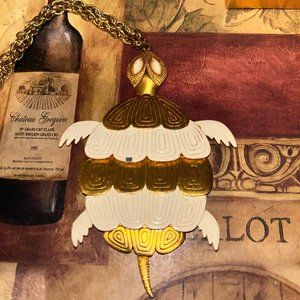 RARE 1970s Mod Large-Scale Articulated Turtle Pendant Necklace